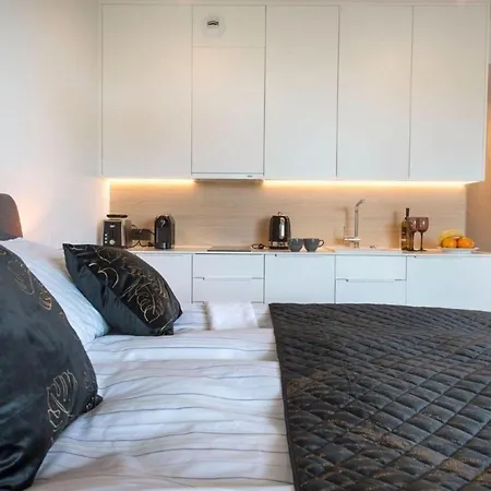 Luxurious For 2 People In * Pobierowo