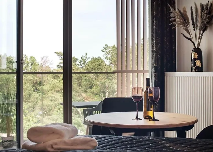 公寓 Luxurious For 2 People In