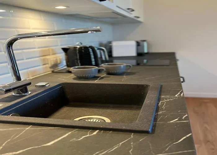 Luxurious For 2 People In 公寓 *