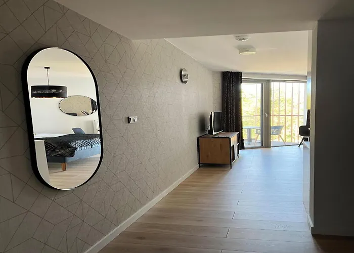 Luxurious For 2 People In 公寓 波别罗沃