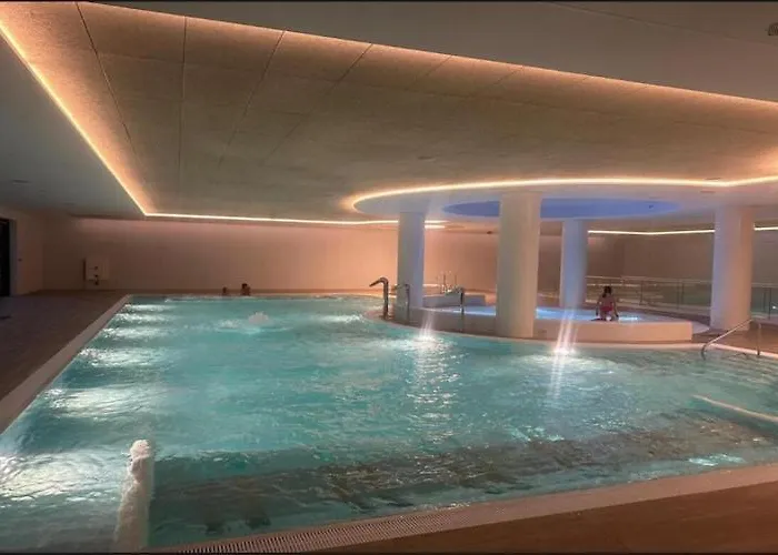 Luxurious For 2 People In 波别罗沃